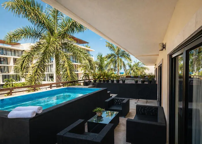 Aparthotel Aldea Thai Steps To And 5th Ave Playa del Carmen